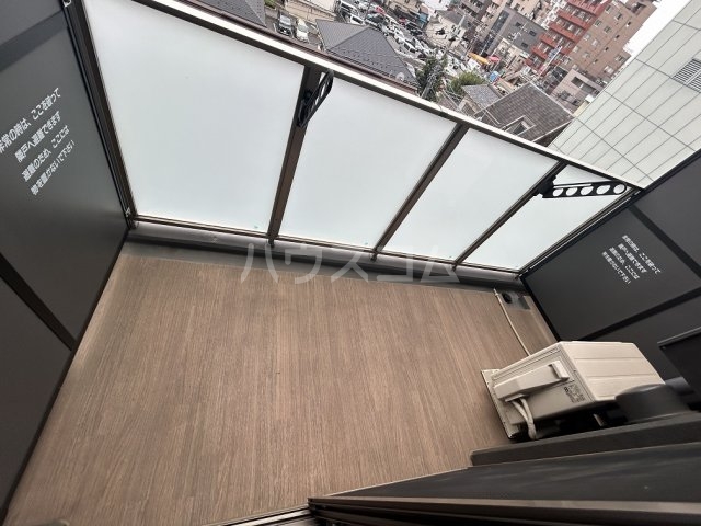 14/28 バルコニー