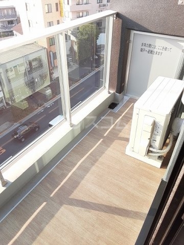 17/30 バルコニー