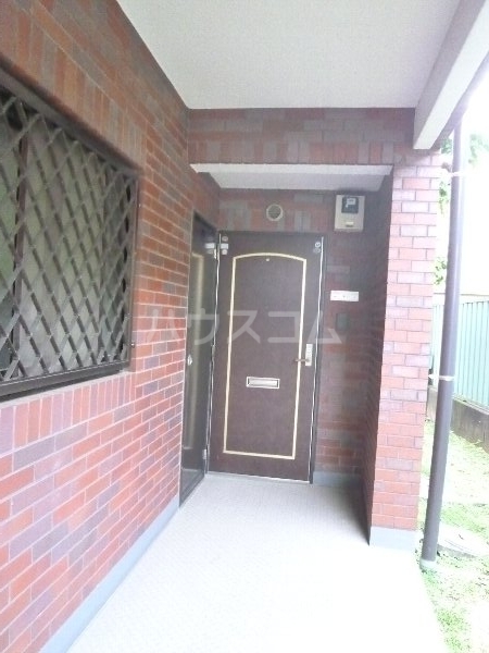 3/7 エントランス