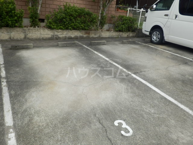 20/30 駐車場