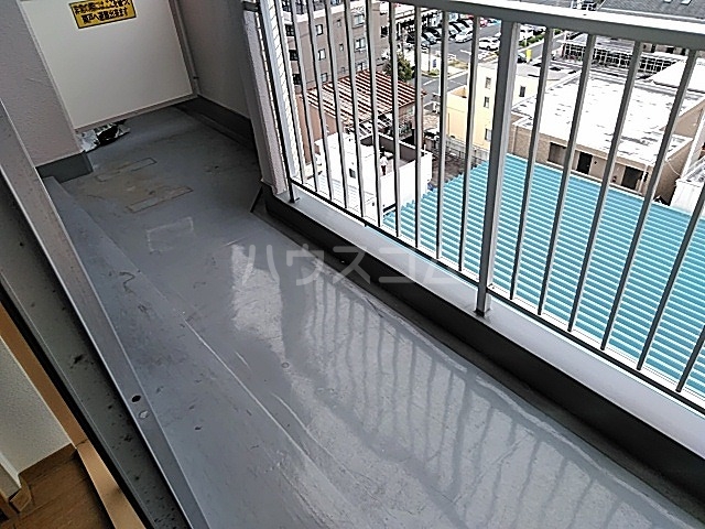 17/30 バルコニー