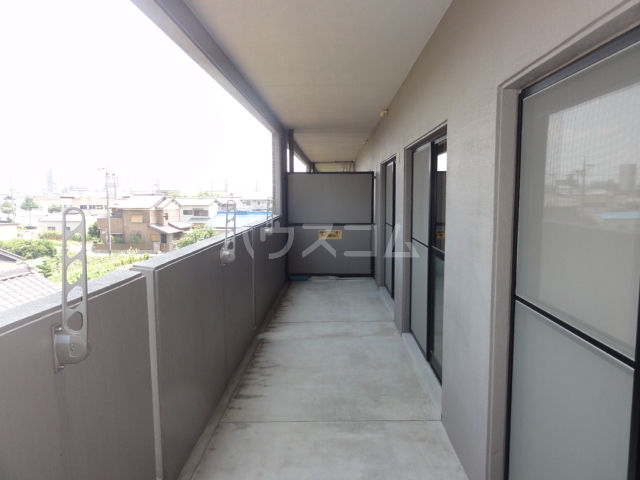 18/30 バルコニー