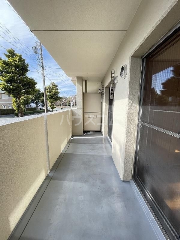 21/30 バルコニー