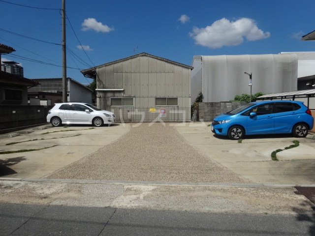 29/30 駐車場