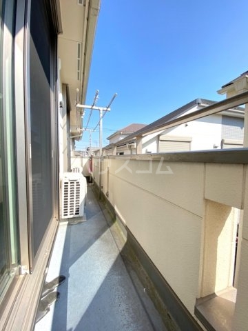 18/28 バルコニー