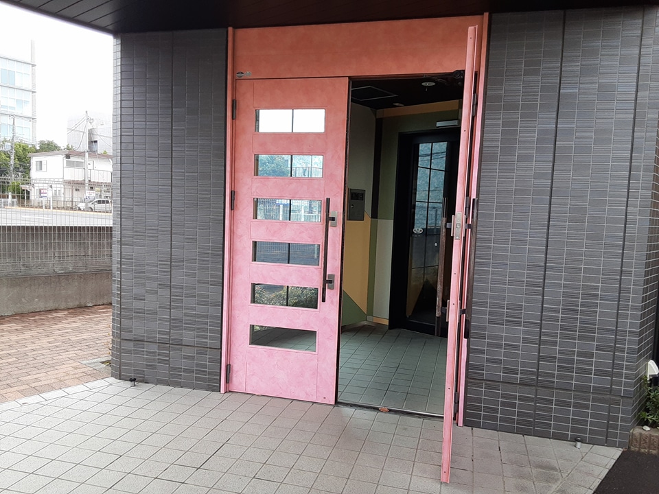 2/5 エントランス