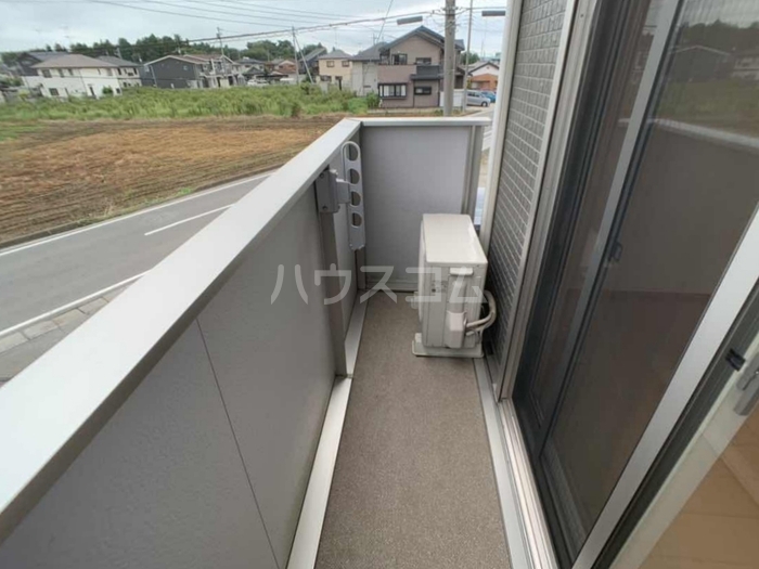 13/22 バルコニー