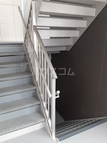 20/27 バルコニー