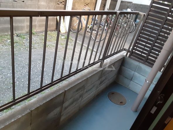 19/30 バルコニー