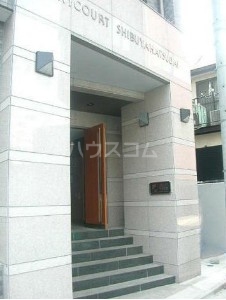 16/18 エントランス