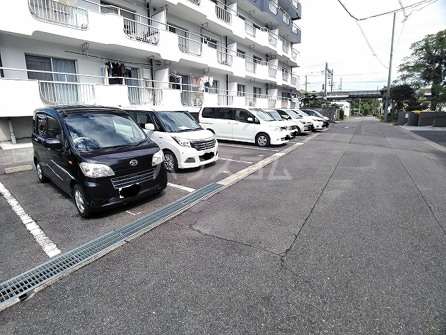 2/8 駐車場