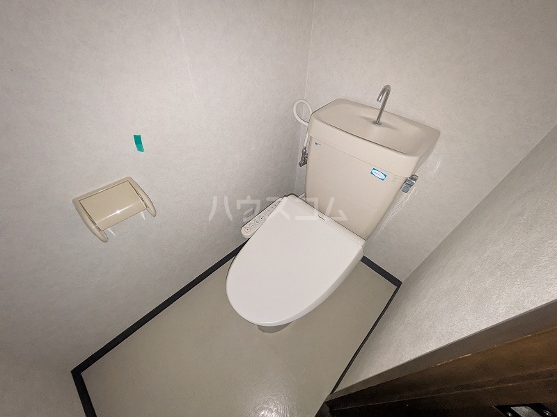 18/30 トイレ