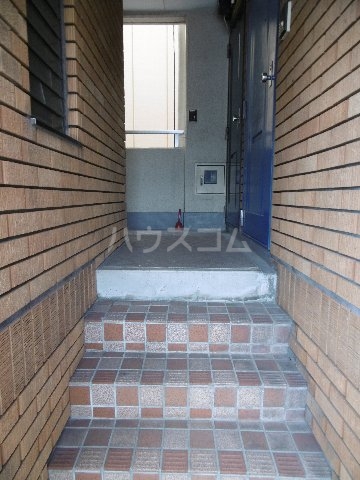 20/28 エントランス