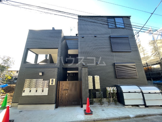 14/17 エントランス