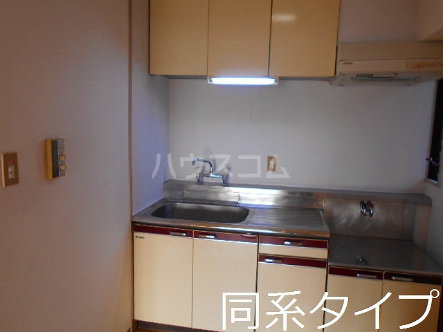 14/30 キッチン