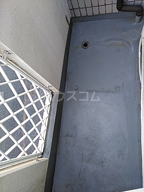 14/30 バルコニー