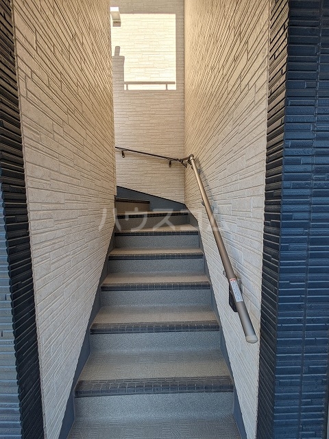 2/6 エントランス