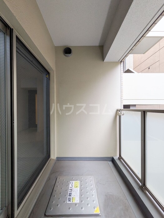 20/30 バルコニー