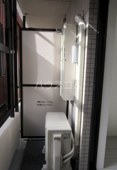 23/30 バルコニー