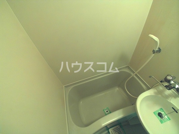 14/30 浴室