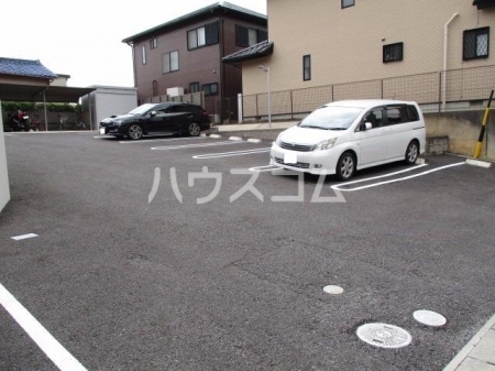 21/30 駐車場
