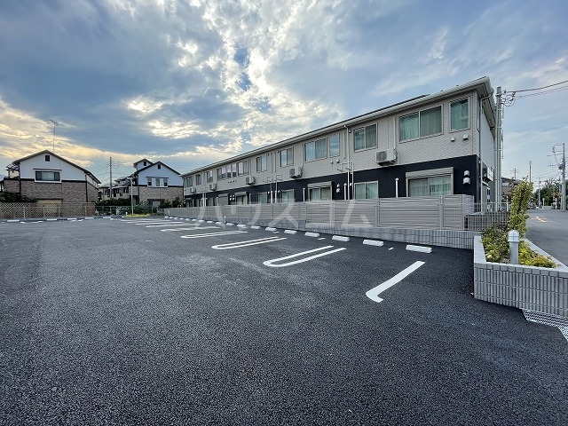 14/20 駐車場