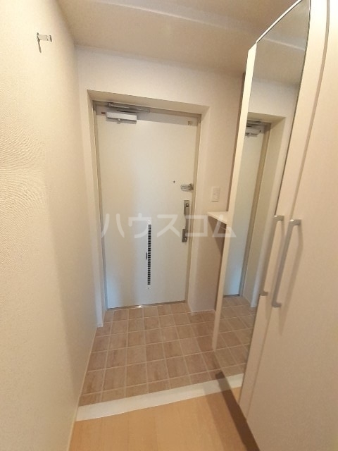 5/20 玄関