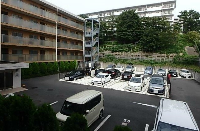 19/29 駐車場