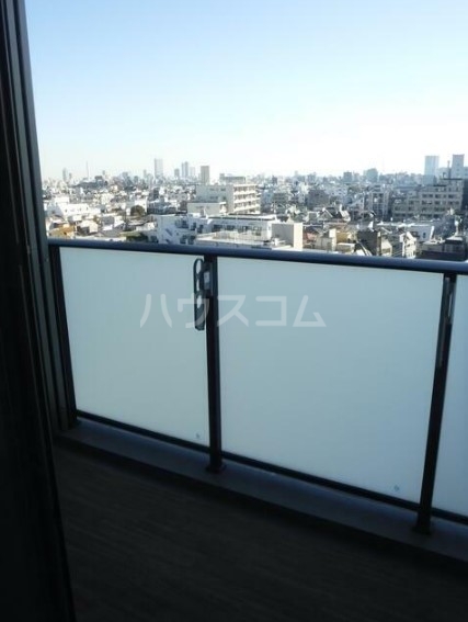 20/30 バルコニー