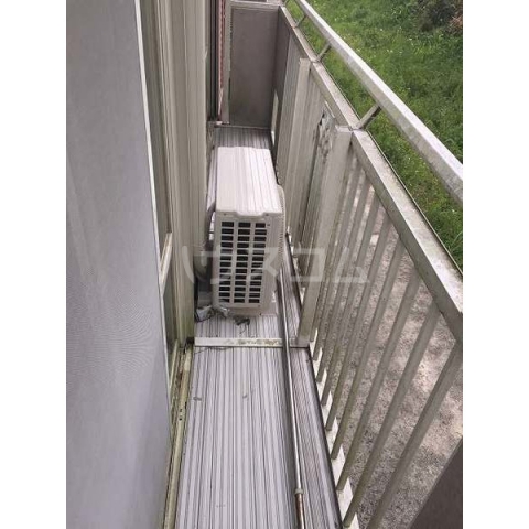 15/18 バルコニー