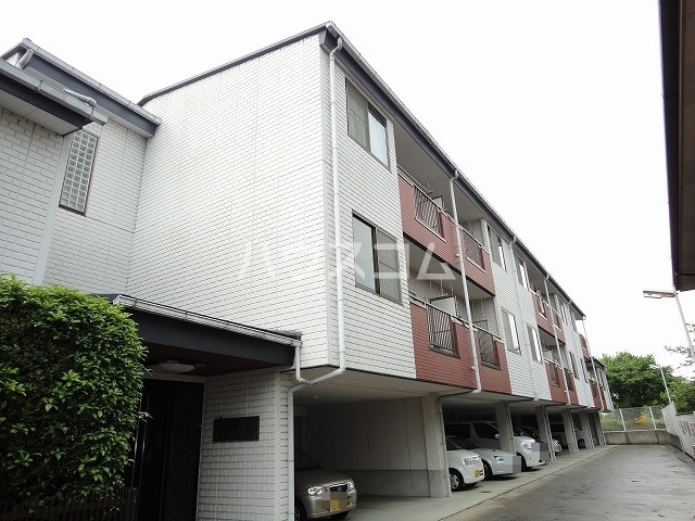 2/30 外観