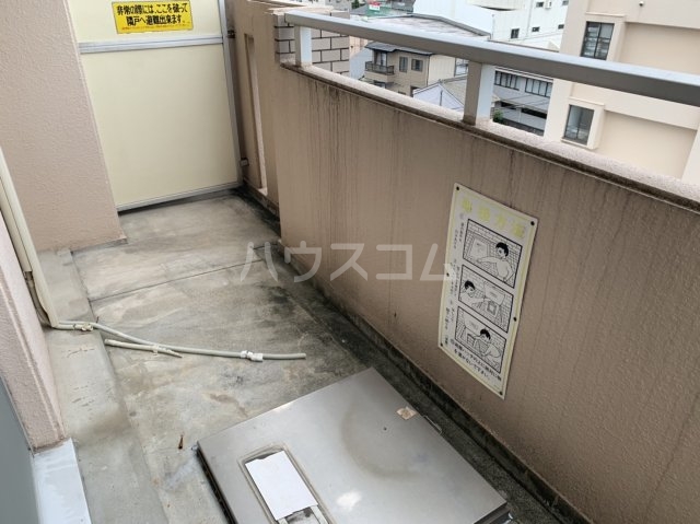 15/28 バルコニー