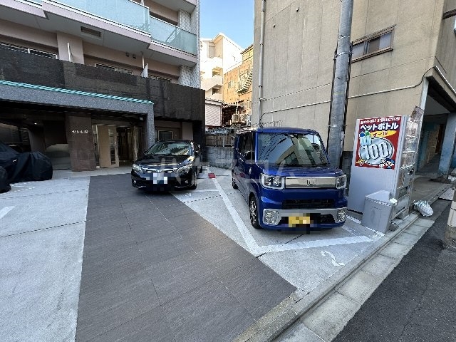 29/30 駐車場