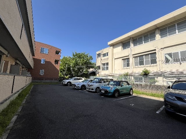 29/30 駐車場