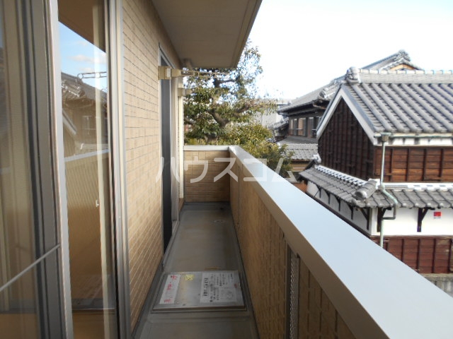 20/30 バルコニー