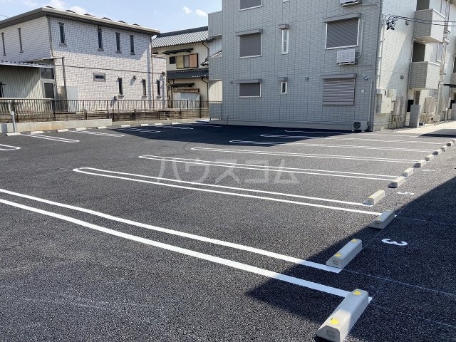 2/10 駐車場