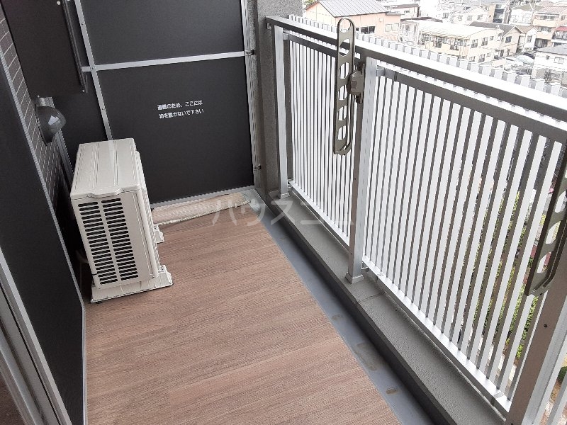 19/30 バルコニー