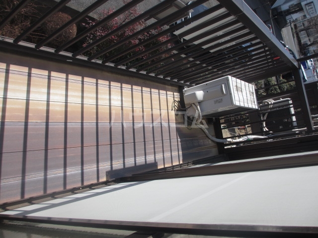 25/30 バルコニー