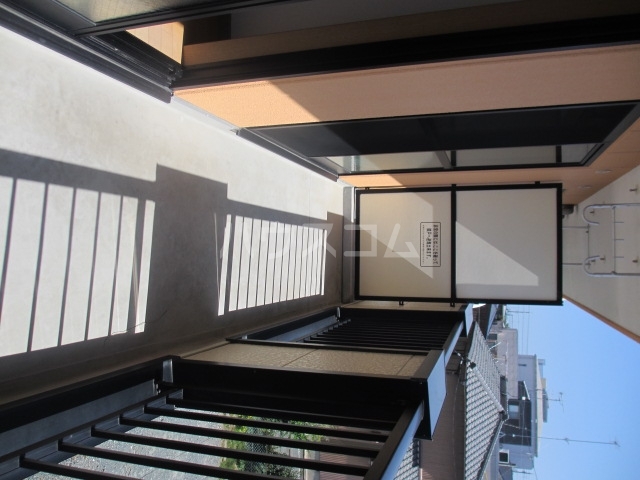 17/29 バルコニー