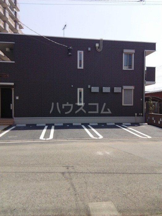 14/21 駐車場