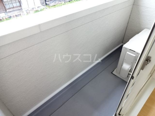 19/25 バルコニー