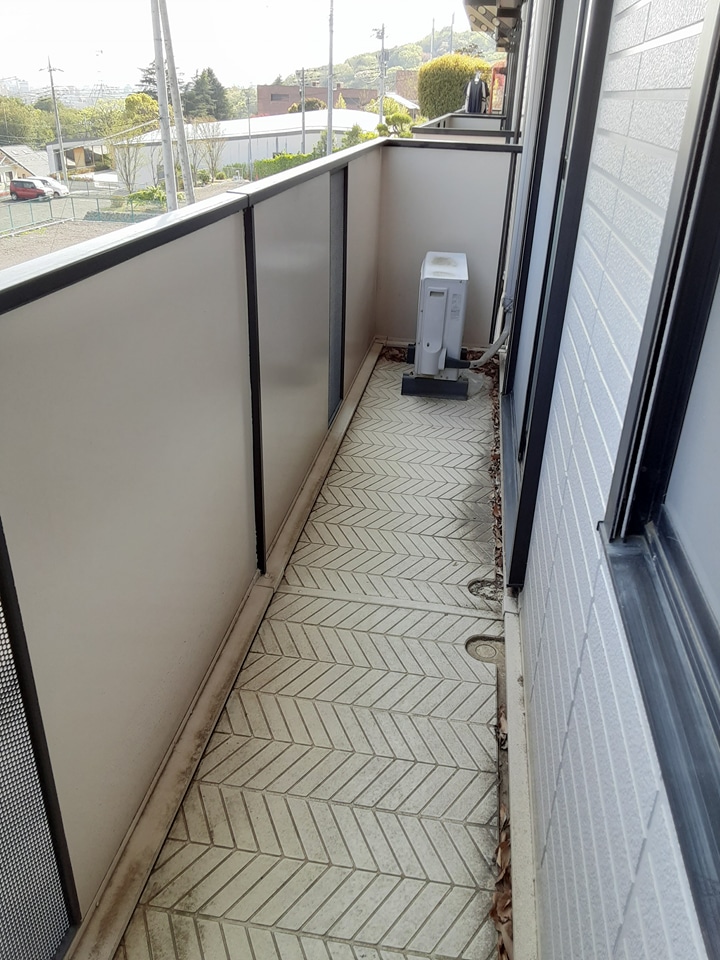 13/21 バルコニー