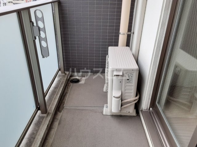 19/30 バルコニー