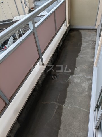 14/17 バルコニー