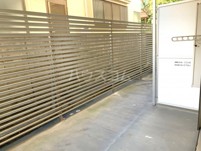 14/22 バルコニー