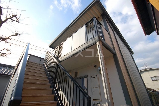 16/26 エントランス