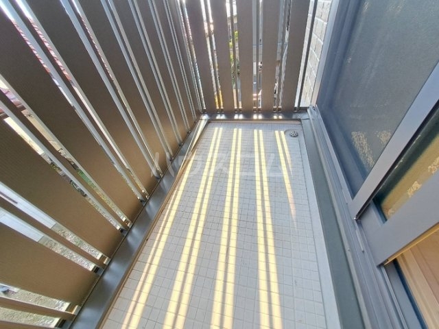 13/21 バルコニー
