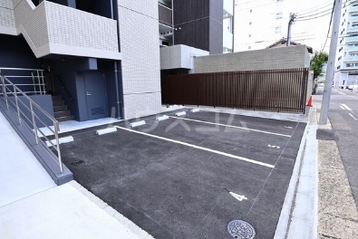 16/19 駐車場
