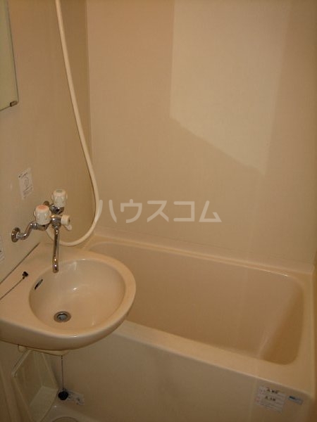 13/25 洗面
