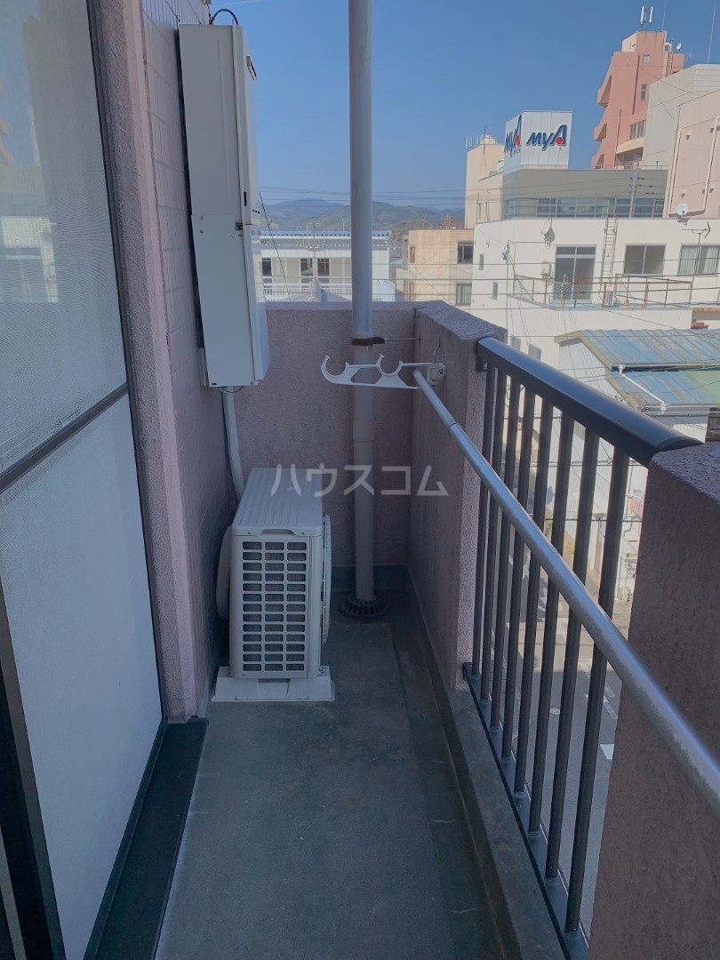 15/18 バルコニー